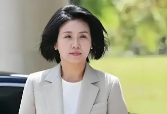 韩国"第一夫人",要把“婆婆送的汤勺”带进青瓦台