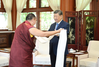 川普打“西藏牌” 习近平接见班禅回应