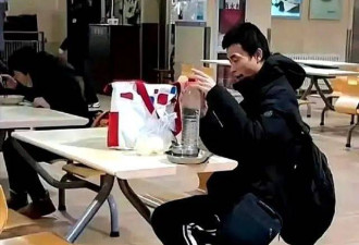 网友扒出韦神三年前牙医记录，北大回应来了