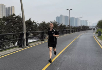 雷公寻子后，一个父亲的独角戏