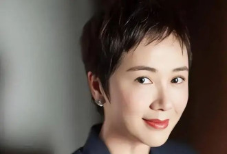 英国偶遇蒋雯丽，为何眼神衰败身材又瘦又老，一代女神经历了什么