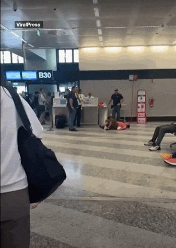 视频疯传：这位中国大妈，丢脸丢到全球了