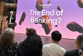放大招！金融巨头推出现金送货上门、手机开支票，全面挑战大银行