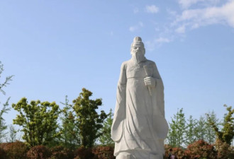 死了2500年，争议到2025年
