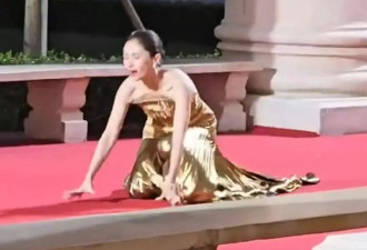 “曲妖精”王子文走红毯摔倒！她回应：还好姐们儿练过