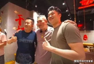 曾经的“恶棍”网红馆长，为何成为万人追捧的人气王？