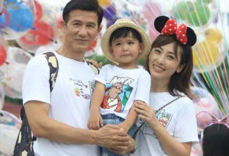 65岁李子雄真乃老当益壮！参加8岁儿子学校活动