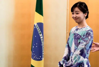 日本最美公主出国坐经济舱被偷拍 “睡颜照”全网疯传
