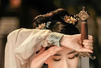 曝刘亦菲《咸雪》男主陈晓换成刘学义？清装复仇戏狂炒作