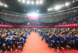 上万买名企实习,中国学生为付费求职灰色产业买单