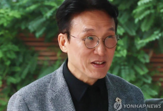 韩总理被提名人金民锡回应学历争议：清华硕士...