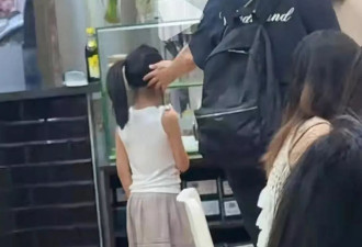 高圆圆带女儿西班牙吃麻辣烫，6岁Rhea 更像赵又廷