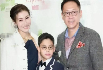54岁李嘉欣英国陪读 全妆盖不住憔悴