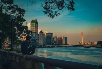 “一个字两块钱”的稿费，到底谁能拿？
