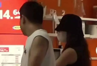 45岁殷桃和男友饭后回家，腹部隆起引怀孕猜测