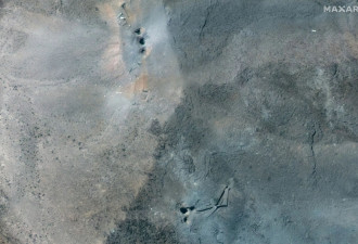 卫星图显示："巨型钻地弹"引爆前已穿透61米