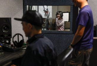 “全职乖孙”新职业，在中国火起来了