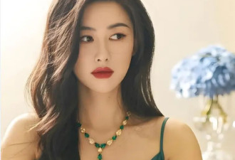 朱珠顶级社交场的东方美人！珠圆玉润曼妙身材性感妩媚
