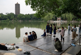 “更好的生活遥不可及”：中国梦的幻灭