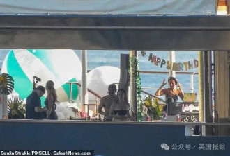  亿万富豪贝索斯大玩“泡泡浴”！威尼斯人狂怒 