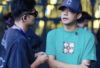 曾毅真病了？手表风波后演唱会接连取消，机场颓态疑遭软封杀！