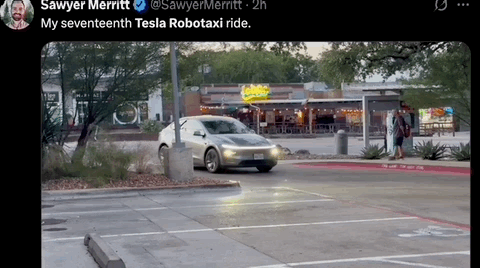 特斯拉Robotaxi上路首日：L2升维路线被盛赞