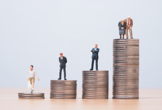 加拿大人均财富增长近10%，你拖后腿了吗？
