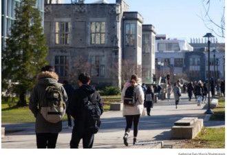 2025年加拿大最佳大学排名出炉，这几所学校冲顶了！