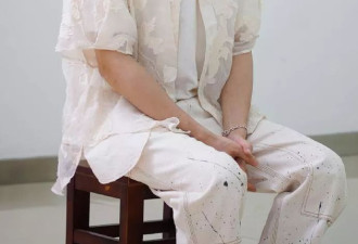 王勉被网友当面追问恋情很害羞？绯闻女友撞脸易梦玲