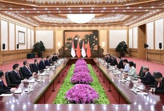 新加坡总理黄循财任内首次访华，有2个重点信息