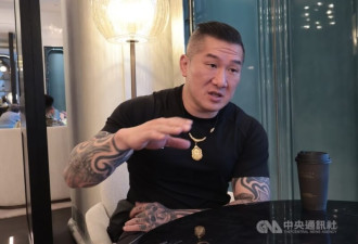 馆长惊叹上海"厕所有门" 中国招募网红大外宣