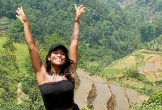 女子坠落印尼活火山！本来还活着 救援各种摸鱼 4天后悲剧了…