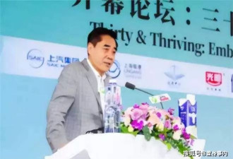 69岁陈宝国状态曝光，身形消瘦，让人不敢认