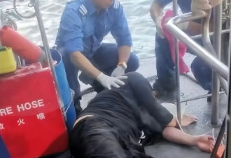 考古|香港顶流姜涛被曝坠海，排面曾让四大天王都自愧不如，如今胖若两人还疑似抑郁？