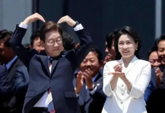 用6本卖惨日记娶到“白富美”，韩国新总统靠“恋爱脑”上大分！