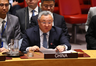 分析：美国轰炸、北京斡旋 谁是区域安全担保者？
