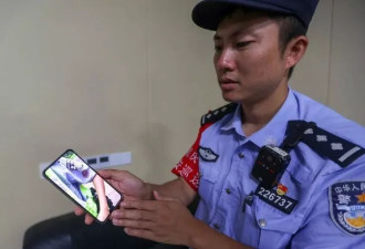 两岁幼童从20楼意外坠落生还！还原救援的感人瞬间