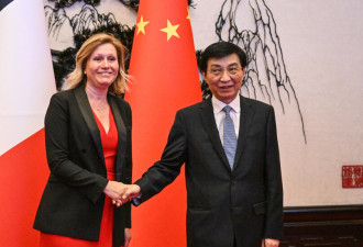 法国议长访华：有望解决“酒换车”贸易冲突