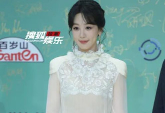 关晓彤和蒋欣站在一起,我才彻底明白,啥是顶级头身比