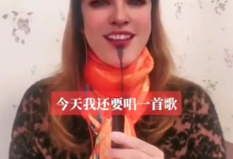 “演唱会的票快比孙燕姿难抢”，土味网红祖师奶真被网友捧成大明星了