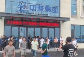 中国底层悲歌 多地传欠薪失业 女学生控被迫卖淫
