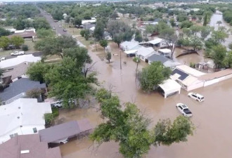 美国德州毁灭性暴洪45分钟水位上涨8米