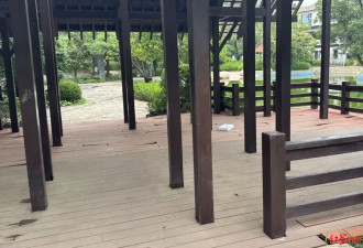 一个门岗两家保安抢着守，业主为何高兴不起来？