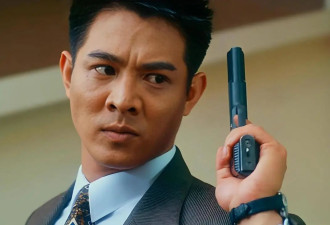 李连杰自曝有严重自闭症，心理精神方面都遭重创，靠着修行才恢复