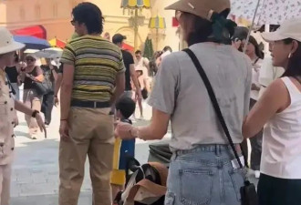 林志玲一家三口游环球影城，儿子颜值高像妈妈