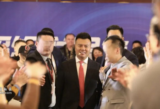 一根头发卖6万 “亚洲第一”大忽悠倒下了