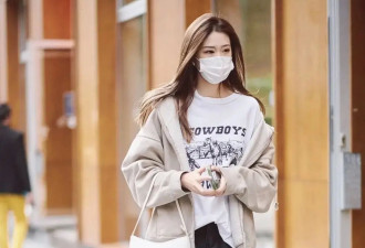 上海满大街的长裤、长裙搭配平底鞋 太美了