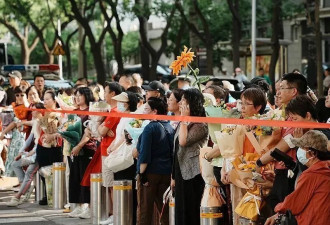 男孩高考失利无缘985执意复读，但是学长的话改变了他