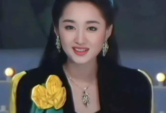 赖昌星曾毁了2个女星,一个被誉甜歌皇后,一个当红演员