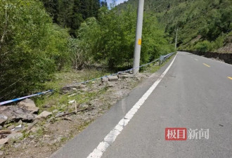 3对母女出游车辆坠河致2死5失联，现场水流湍急
